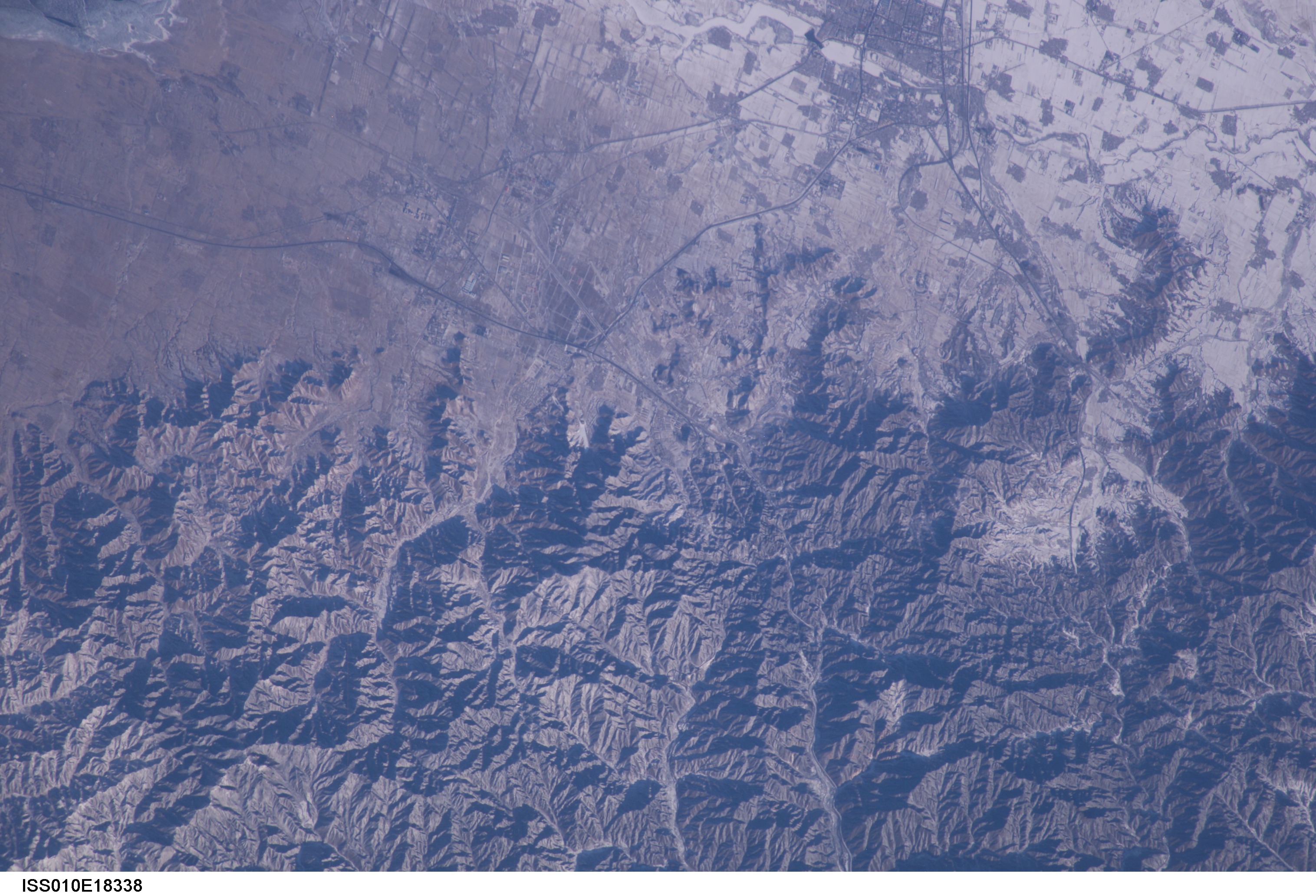 International Space Station photograph of the Great Wall of China and Inner Mongolia taken with a 400-mm lens